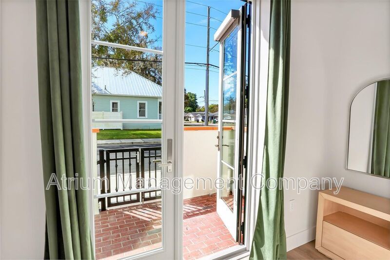 Experience Modern Luxury at Smith & Main: Premier Living in Downtown Winter Garden property image