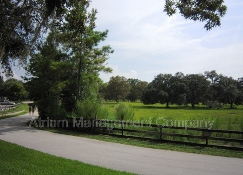 Inviting 3 Bed 2 Bath Gated Spacious Condo in Lake Mary, FL near Heathrow property image