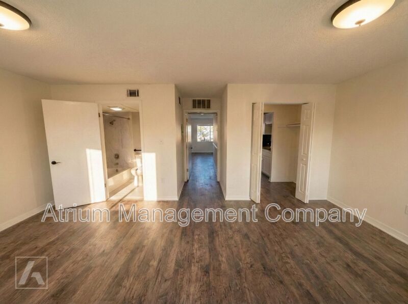 Private 1-Bedroom Apartment on Curry Ford Rd | Exclusive Residential Conversion in Orlando property image