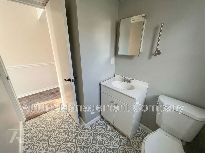 Private 1-Bedroom Apartment on Curry Ford Rd | Exclusive Residential Conversion in Orlando property image