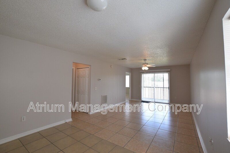 Charming 2-Bedroom in the Heart of Winter Springs – Available Now! property image