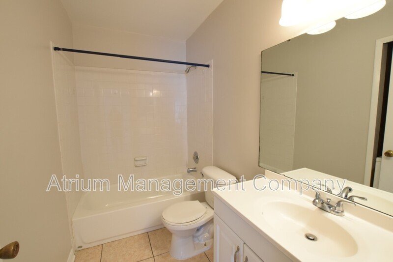 Charming 2-Bedroom in the Heart of Winter Springs – Available Now! property image