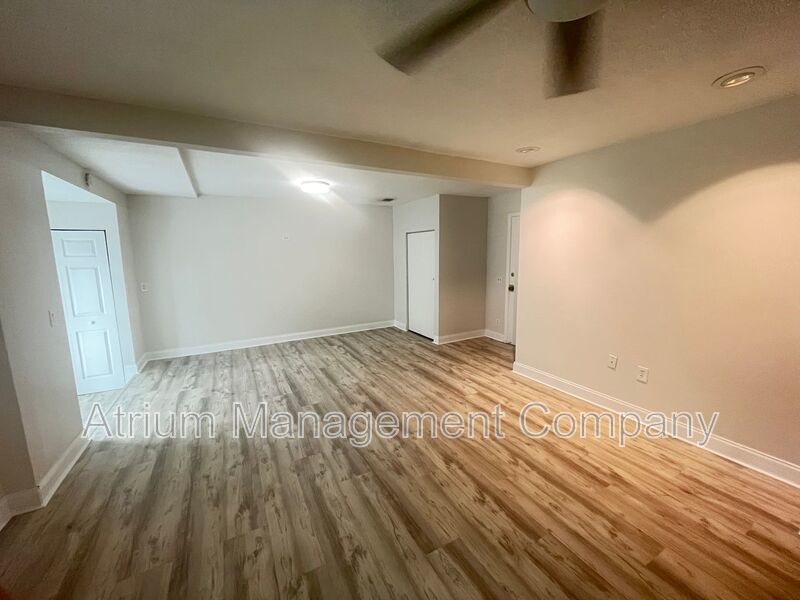 Beautiful 3 Bed 1.5 Bath Pool Home for Rent in Lake Mary, FL property image