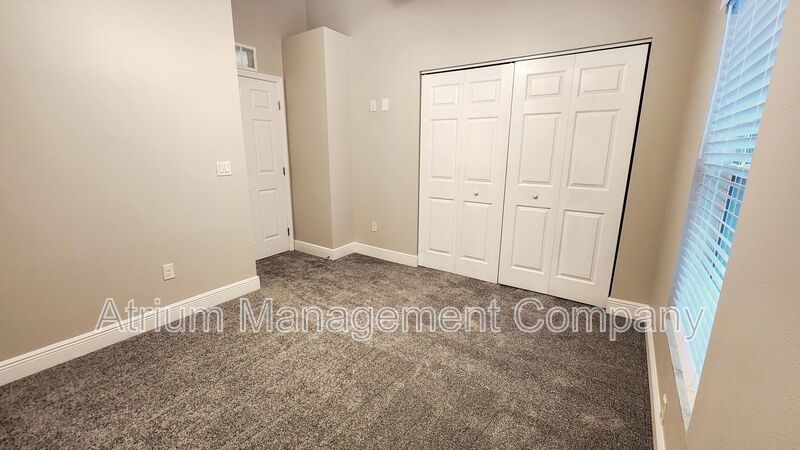 2 Bedroom 2.5 Bath property image