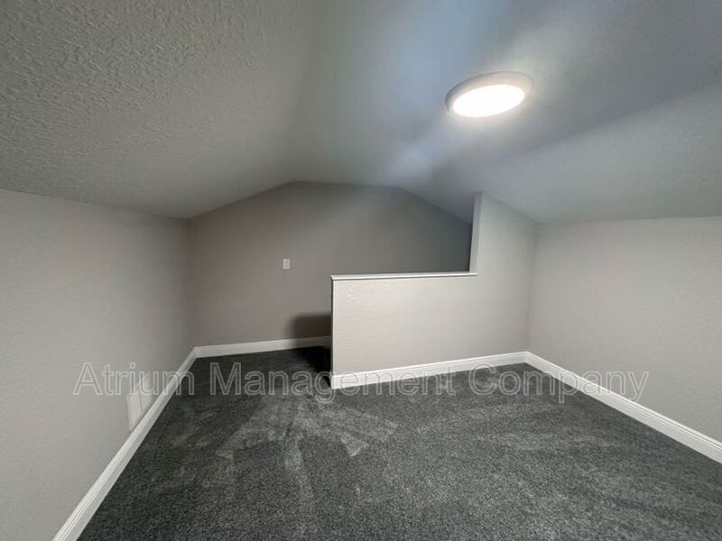 2 Bedroom 2.5 Bath property image