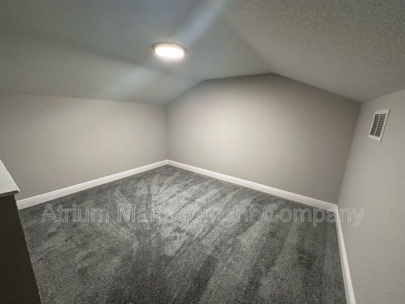 2 Bedroom 2.5 Bath property image