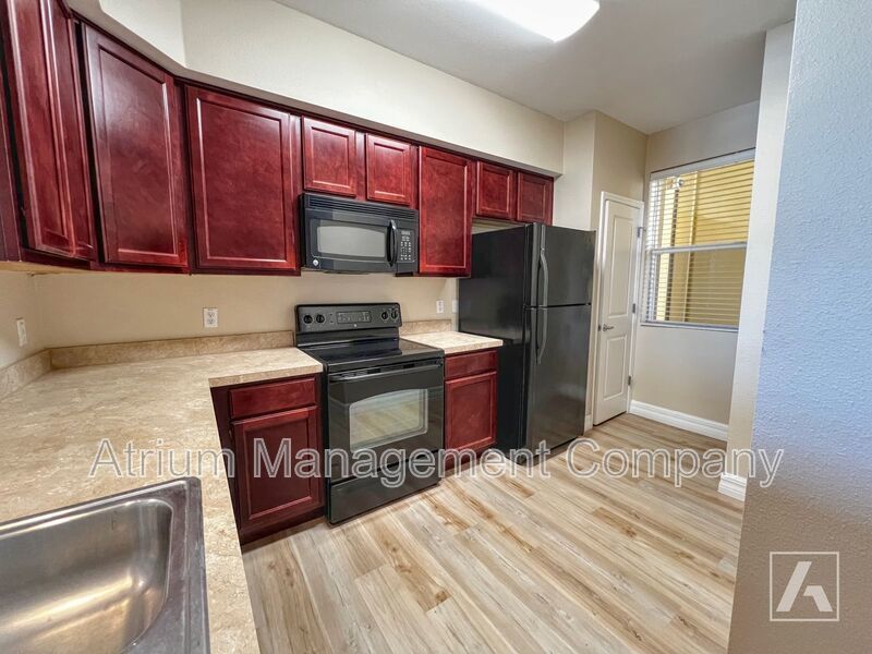 Unbeatable Downtown Orlando Living: Spacious 2 Bed/2 Bath Near AdventHealth! property image