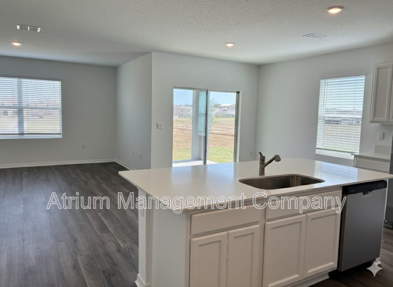 1254 Alstonia Ln property image