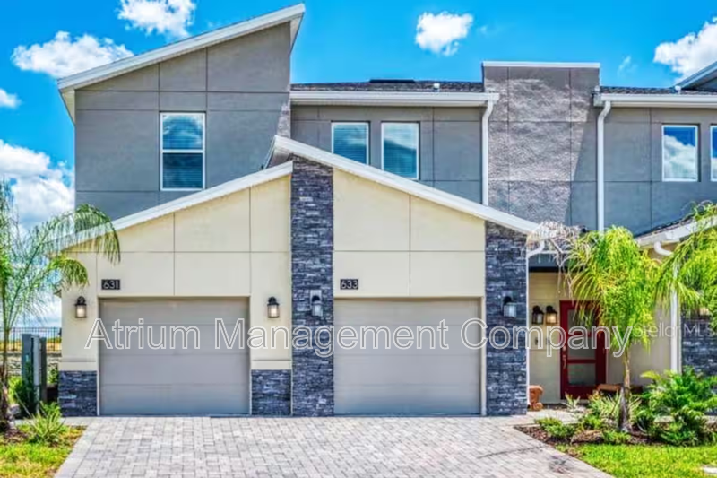 Beautiful 2 Bedroom, 2 Bathroom Davenport Home! property image