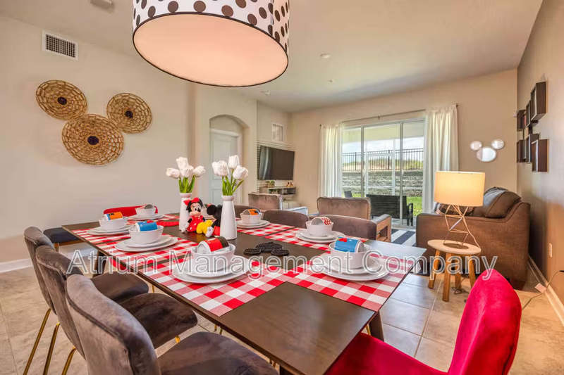 Beautiful 2 Bedroom, 2 Bathroom Davenport Home! property image