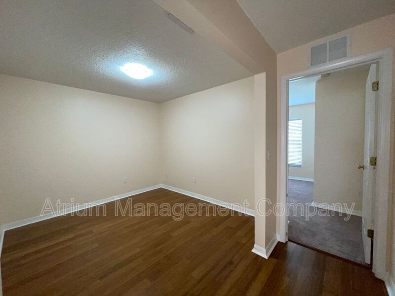 Beautiful North Lakeland Townhouse - Cobblestone Landing property image