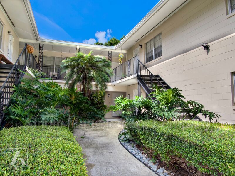 Charming 2 Bedroom, 1 Bath Apartment in Lake Cherokee/Lake Davis Area property image