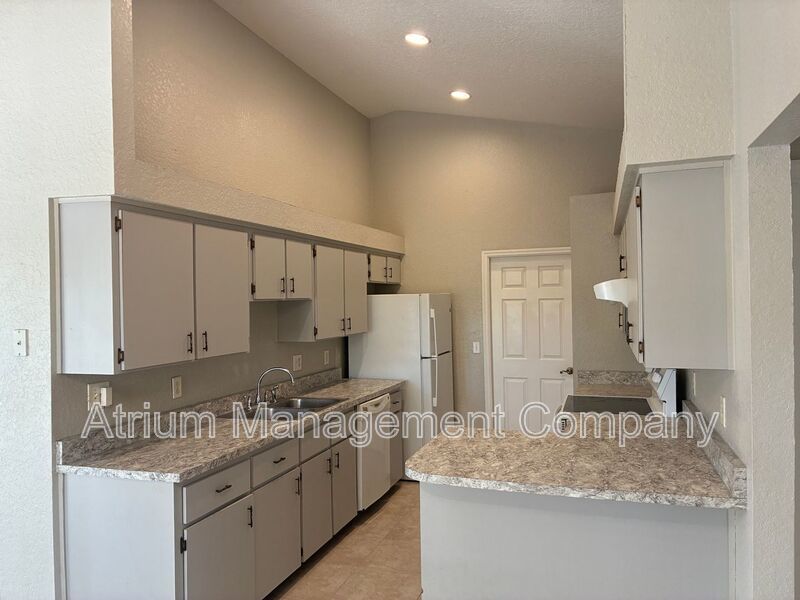Welcome Home to 116 W. 19th Street! property image