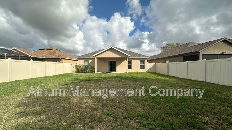 3 Bed / 2 Bath in Gated Community | Private Fenced Yard property image