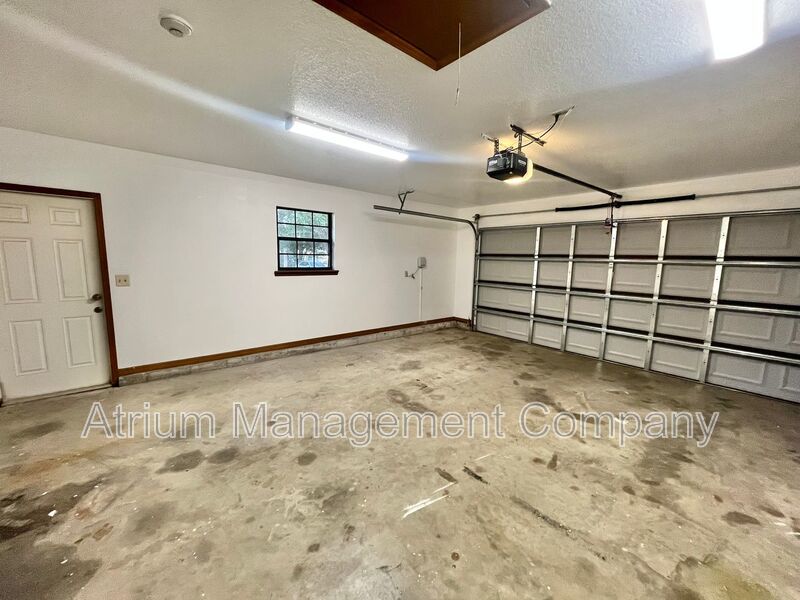 Move-In Ready! 2 Bedroom Home with No HOA + Fenced Yard property image