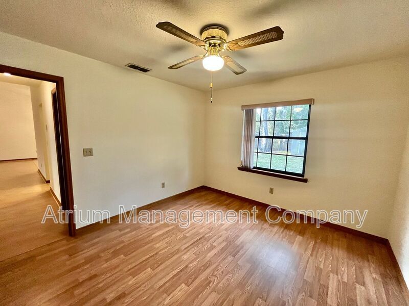 Move-In Ready! 2 Bedroom Home with No HOA + Fenced Yard property image