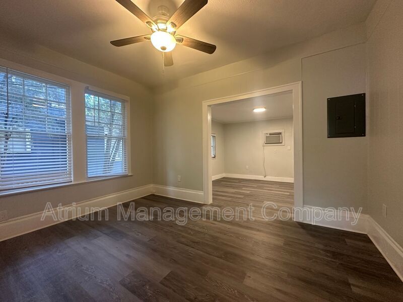 Fully Renovated One bedroom One bath - Stainless steel appliances and granite Countertops! Available Now property image
