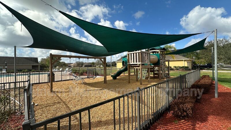 3 Bed / 2 Bath in Gated Community | Private Fenced Yard property image