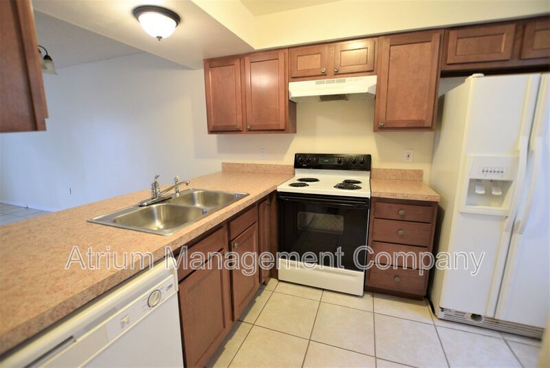 Lovely 2 Bedroom, 2 1/2 bath townhome in Orlando! property image