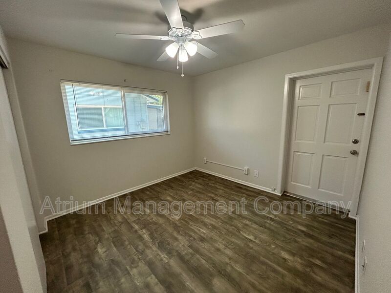 2 Bedroom, 1 Bathroom Saint Pete, Florida property image
