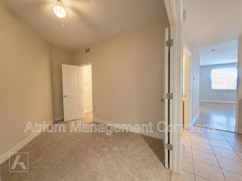Spacious 2-Bedroom Apartment in Orlando, FL 32804 | Move-In Ready at North Pointe Place property image