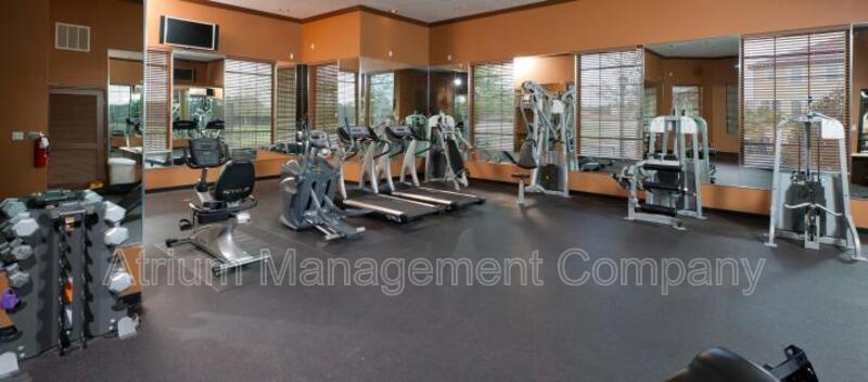 Amazing 4 Bed 3.5 Bath FULLY FURNISHED gated Town House in Lake Mary, FL! FULLY FURNISHED!!! property image