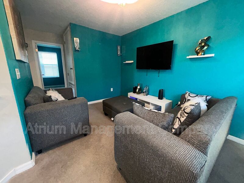 Beautiful 4-Bedroom Home for Rent in Wimauma, FL – Exceptional Value and Amenities property image