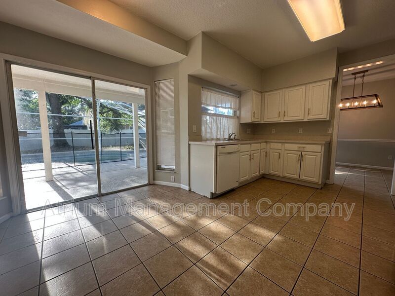 Beautiful 4 Bed 2.5 Bath Pool Home for Rent in Lake Mary, FL ! property image
